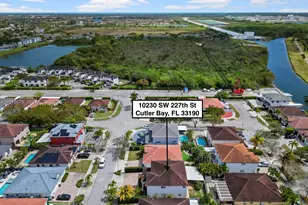 10230 SW 227th St, Cutler Bay, FL 33190 - Photo 7