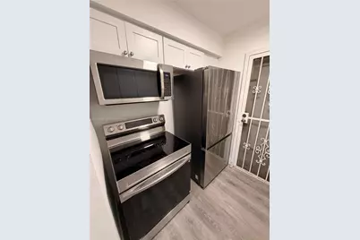 12195 W Dixie Hwy #6E, North Miami, FL 33161 - Photo 3