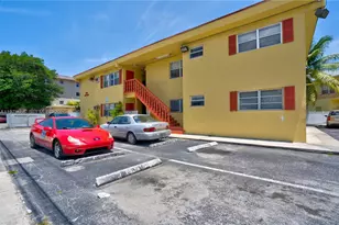 12195 W Dixie Hwy, North Miami, FL 33161 - Photo 11