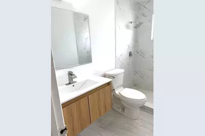 12195 W Dixie Hwy #6E, North Miami, FL 33161 - Photo 13