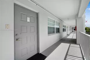 4015 W Palm Aire Dr, Pompano Beach, FL 33069 - Photo 25
