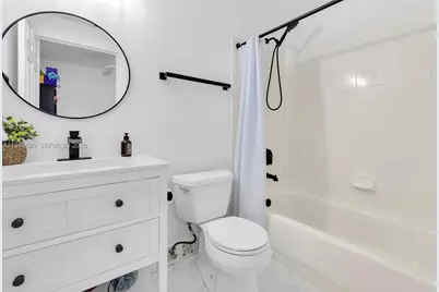 1418 Barcelona Way #6-23, Weston, FL 33327 - Photo 23