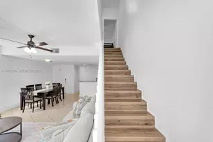 1418 Barcelona Way, Weston, FL 33327 - Photo 9