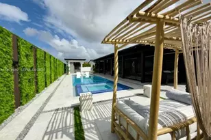 9351 SW 88th Terrace, Miami, FL 33176 - Photo 13