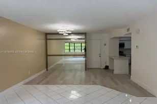 20860 San Simeon Way, Miami, FL 33179 - Photo 3