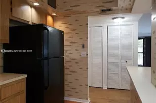 20860 San Simeon Way, Miami, FL 33179 - Photo 5