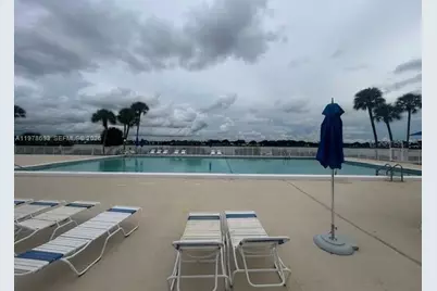 20860 San Simeon Way #404-6, Miami, FL 33179 - Photo 17