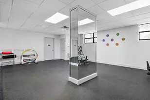 600 Parkview Dr, Hallandale Beach, FL 33009 - Photo 45