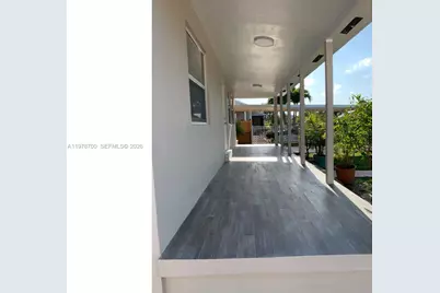 3644 NW 12th St, Miami, FL 33125 - Photo 5