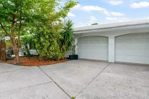 4512 Sea Grape Dr, Lauderdale by the Sea, FL 33308 - Photo 13