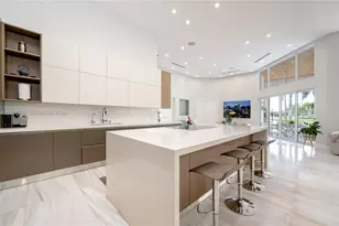 3425 Saddlebrook Ln, Weston, FL 33331 - Photo 11