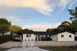 15915 SW 103rd Pl, Miami, FL 33157 - Photo 1