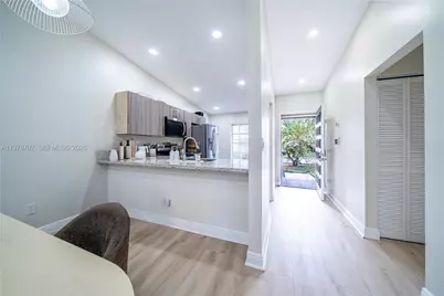 9341 E Fern Ln, Miramar, FL 33025 - Photo 11