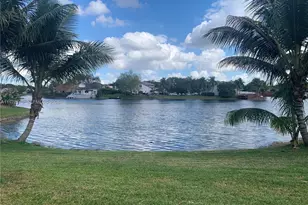 2925 E Aviary Dr, Cooper City, FL 33026 - Photo 1