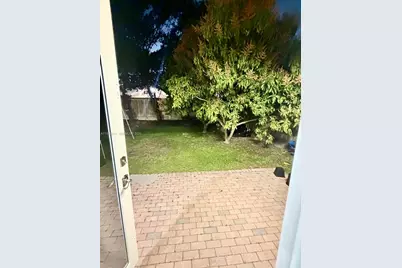 522 NE 20th Ave, Homestead, FL 33033 - Photo 21