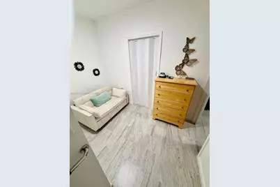 522 NE 20th Ave, Homestead, FL 33033 - Photo 9