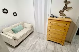 522 NE 20th Ave, Homestead, FL 33033 - Photo 9