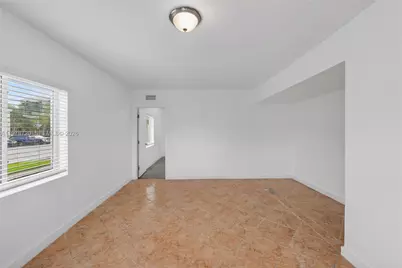 475 NW 84th Ter #475, Miami, FL 33150 - Photo 17