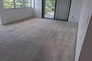 1300 St Charles Pl, Pembroke Pines, FL 33026 - Photo 5