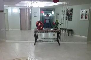 1300 St Charles Pl, Pembroke Pines, FL 33026 - Photo 9