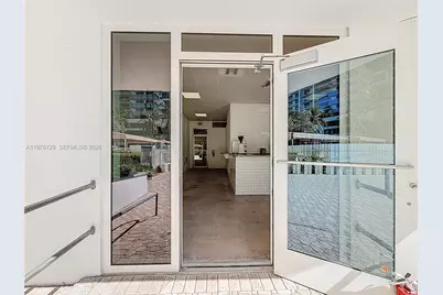 3505 S Ocean Dr, Hollywood, FL 33019 - Photo 15