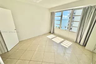 1430 Brickell Bay Dr, Miami, FL 33131 - Photo 9