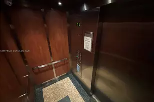 1430 Brickell Bay Dr, Miami, FL 33131 - Photo 15