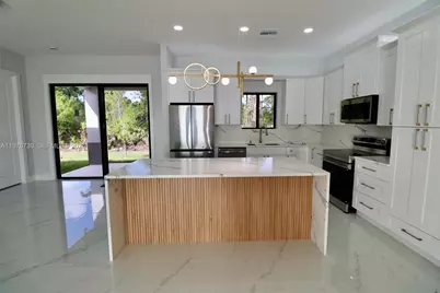 234 Lomax Ave S, Lehigh Acres, FL 33974 - Photo 7