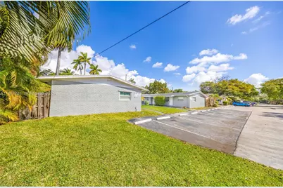 355 NW 32nd St #1-6, Oakland Park, FL 33309 - Photo 3