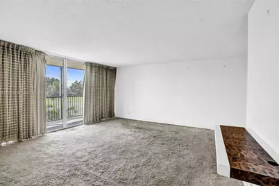 3821 Environ Blvd #309, Lauderhill, FL 33319 - Photo 11