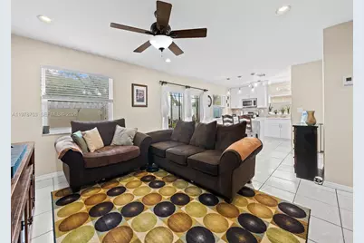 1214 NW 126th Ave, Sunrise, FL 33323 - Photo 11