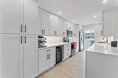 3050 NE 48th St #207, Fort Lauderdale, FL 33308 - Photo 3