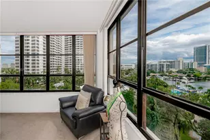 600 Three Islands Boulevard, Hallandale Beach, FL 33009 - Photo 23