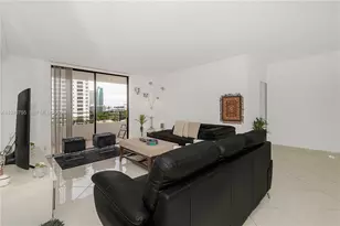 600 Three Islands Boulevard, Hallandale Beach, FL 33009 - Photo 15
