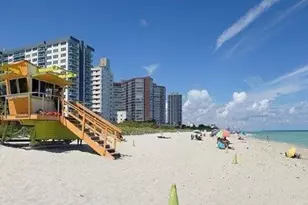 305 69th St, Miami Beach, FL 33141 - Photo 29