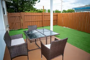 200 SW 11th St, Hallandale Beach, FL 33009 - Photo 19
