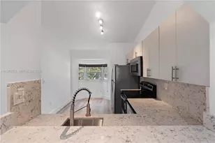 2930 SE 12th Rd, Homestead, FL 33035 - Photo 21