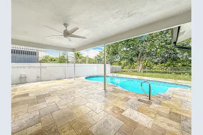 8977 NW 21st Ct, Coral Springs, FL 33071 - Photo 9