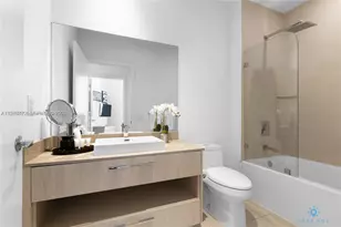 4111 S Ocean Dr, Hollywood, FL 33019 - Photo 1