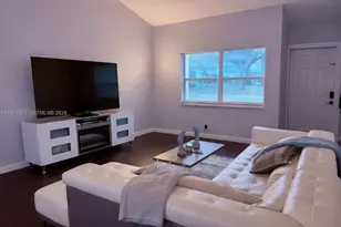 7471 W Sunrise Blvd, Plantation, FL 33313 - Photo 1