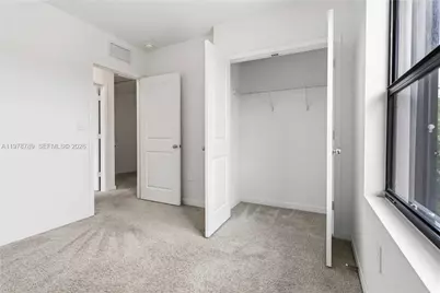 421 NE 1st Dr, Florida City, FL 33034 - Photo 19