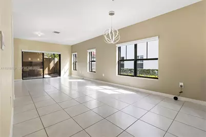 421 NE 1st Dr, Florida City, FL 33034 - Photo 11