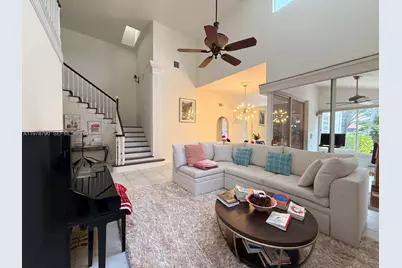 30 Windsor Lane, Palm Beach Gardens, FL 33418 - Photo 7