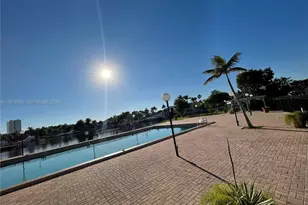 851 Three Islands Boulevard, Hallandale Beach, FL 33009 - Photo 25