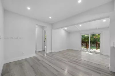 1262 SW 15th Ter, Miami, FL 33145 - Photo 7