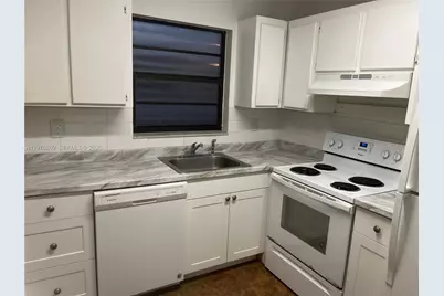 1250 Lincoln Rd #310, Miami Beach, FL 33139 - Photo 13
