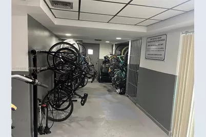 1250 Lincoln Rd #310, Miami Beach, FL 33139 - Photo 27