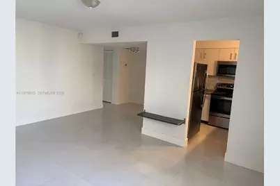 1449 N 14th Way #103, Hollywood, FL 33020 - Photo 7