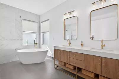 5305 23rd Ave, Cape Coral, FL 33914 - Photo 19