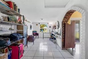 2048 NE 180th St, North Miami Beach, FL 33162 - Photo 9